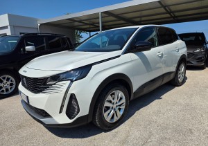 Peugeot-3008
