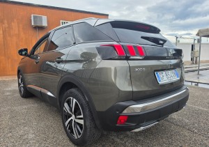Peugeot-3008